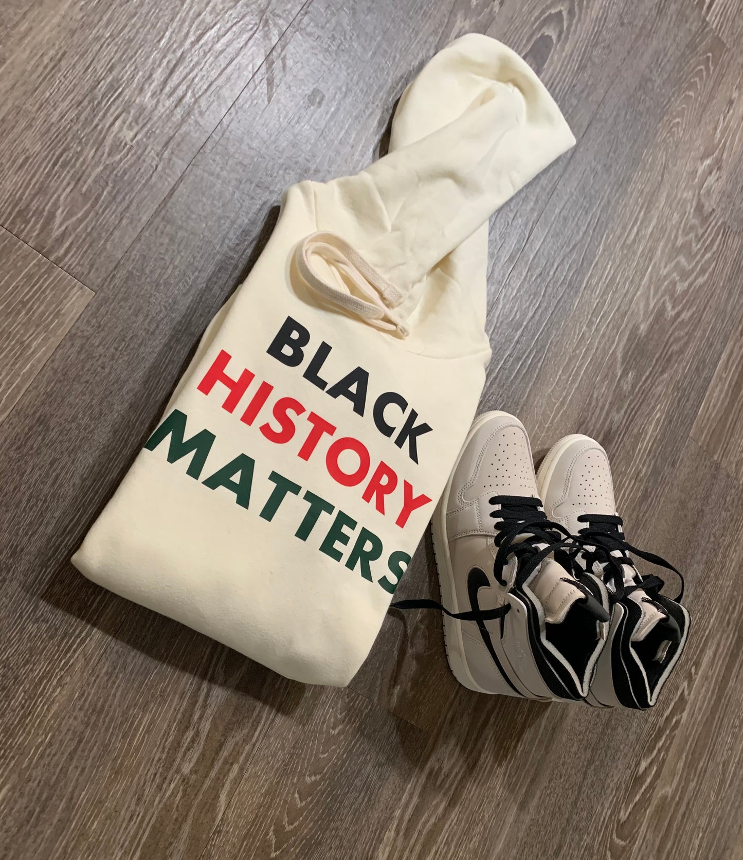 BLACK HISTORY MATTERS HOODIE