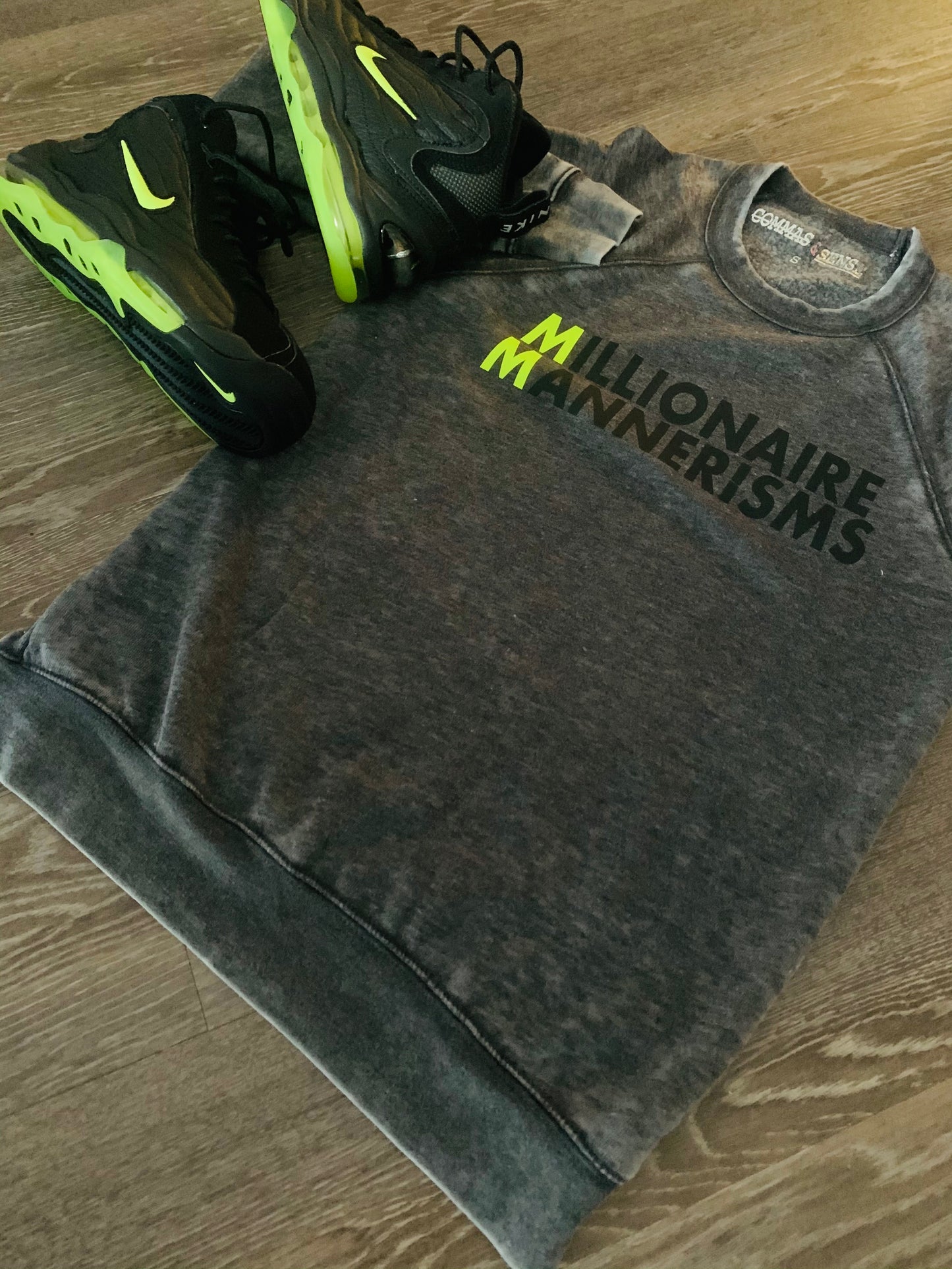 MILLIONAIRE MANNERISMS CREWNECK SWEATSHIRT