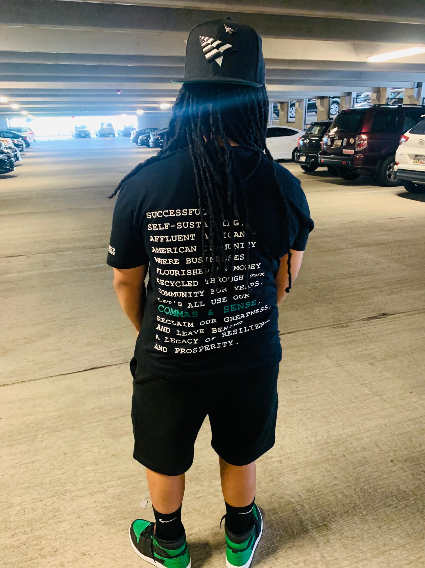 BLACK WALL STREET (WITH DESCRIPTION ON BACK) T-SHIRT