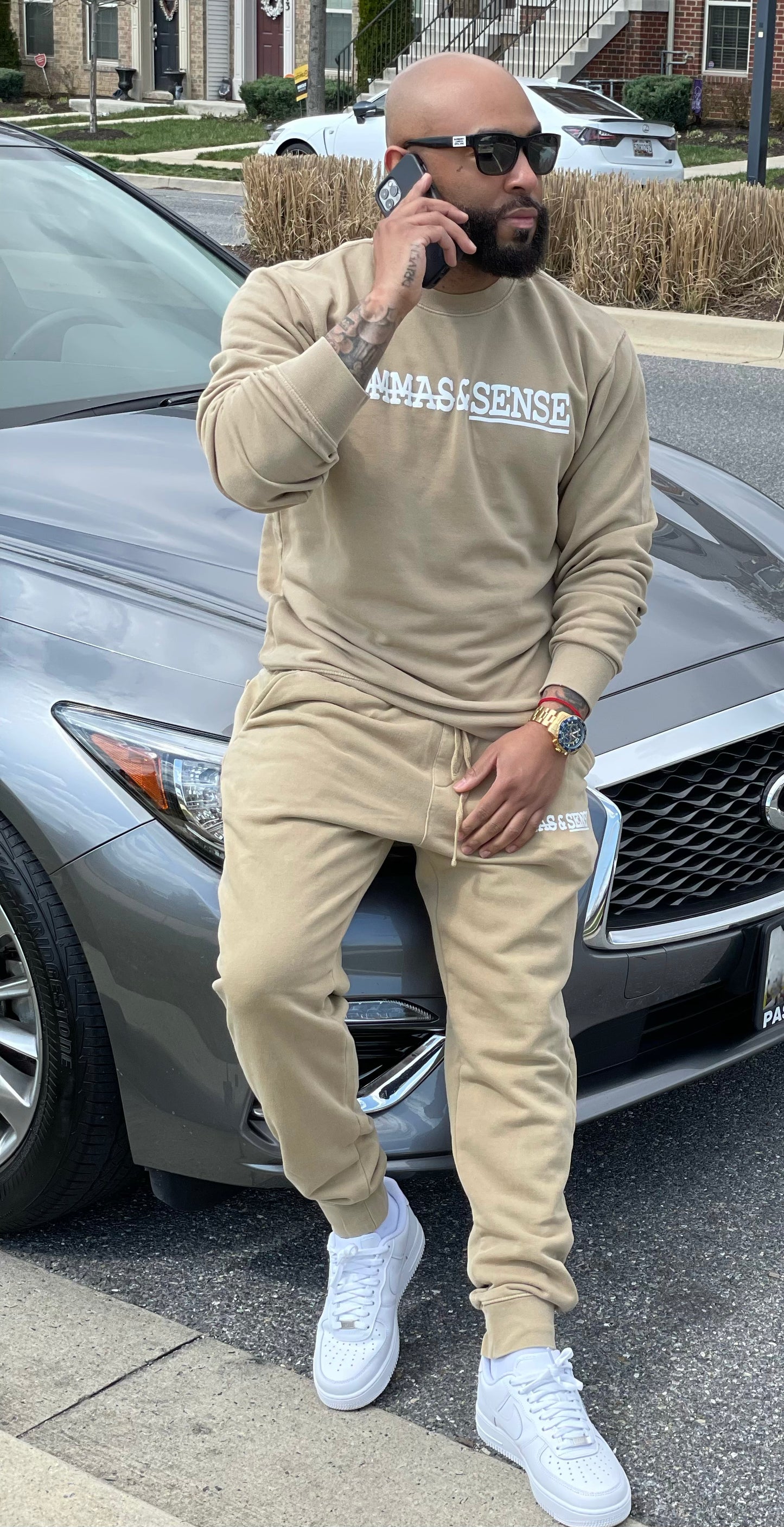 COMMAS & SENSE 3D LOGO CREWNECK SWEATSHIRT