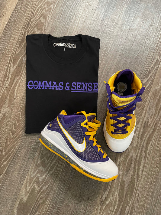 COMMAS & SENSE CLASSIC LOGO T-SHIRT
